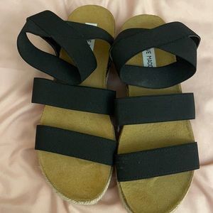 STEVE MADDEN SANDALS